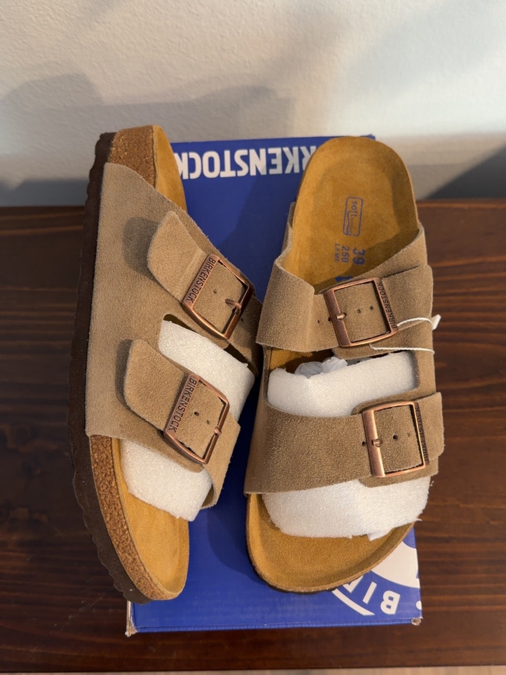 Birkenstock Arizona Suede Taupe Narrow Fit W/Box Sizes 6,7,8, and 9